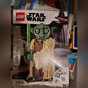 LEGO STAR WARS 75255 YODA